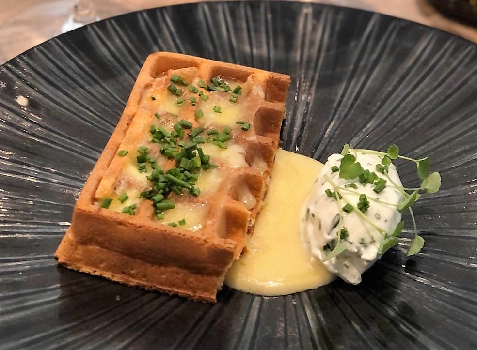 Gaufre salée, crème de Maroilles